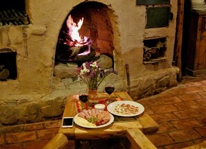 Restaurant - HOSTERIA REFUGIO DEL PINTOR (Tilcara)