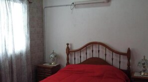 1 bedroom, WiFi, bed sheets