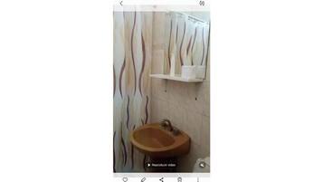 Toallas, papel higiénico