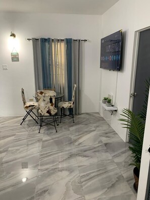 Immagine non classificata, 4 di 29, pulsante