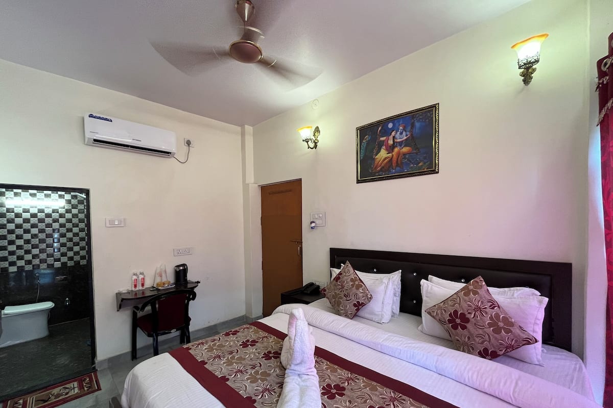 Kamar Double Premium, balkon, pemandangan sungai | 1 kamar tidur, busa memori, meja kerja, dan Wi-Fi gratis