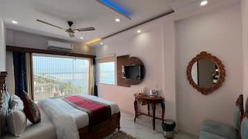 Premium Suite, Balcony, River View | Memory-foam beds, desk, free WiFi, bed sheets