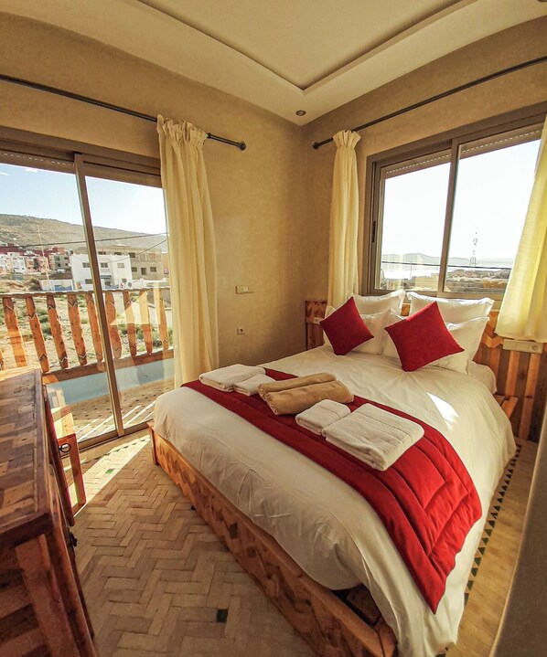 Deluxe Double Room | Balcony view - Imsouane WOOD HOUSE (Imsouane)