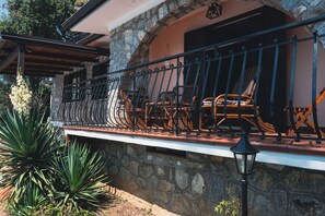 Terrace/patio - Villa Angela with pool and sea view (Capitello)