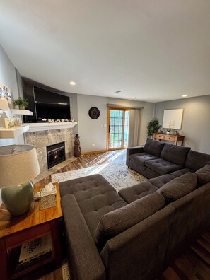 Televisor intel·ligent i llar de foc 