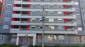 1 soverom, skrivebord for bærbar PC og wi-fi (inkludert)