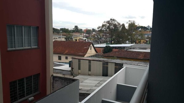 1 soverom, skrivebord for bærbar PC og wi-fi (inkludert)