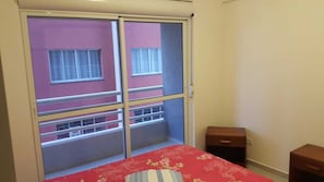 1 Schlafzimmer, laptopgeeigneter Arbeitsplatz, kostenloses WLAN