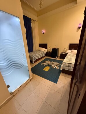 Habitación doble Confort | Insonorización y wifi gratis 