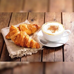 فطور إنجليزي مجانًا يوميًا