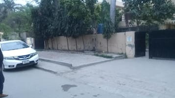 Fachada da propriedade