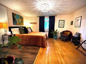 1 bedroom, desk, iron/ironing board, free WiFi