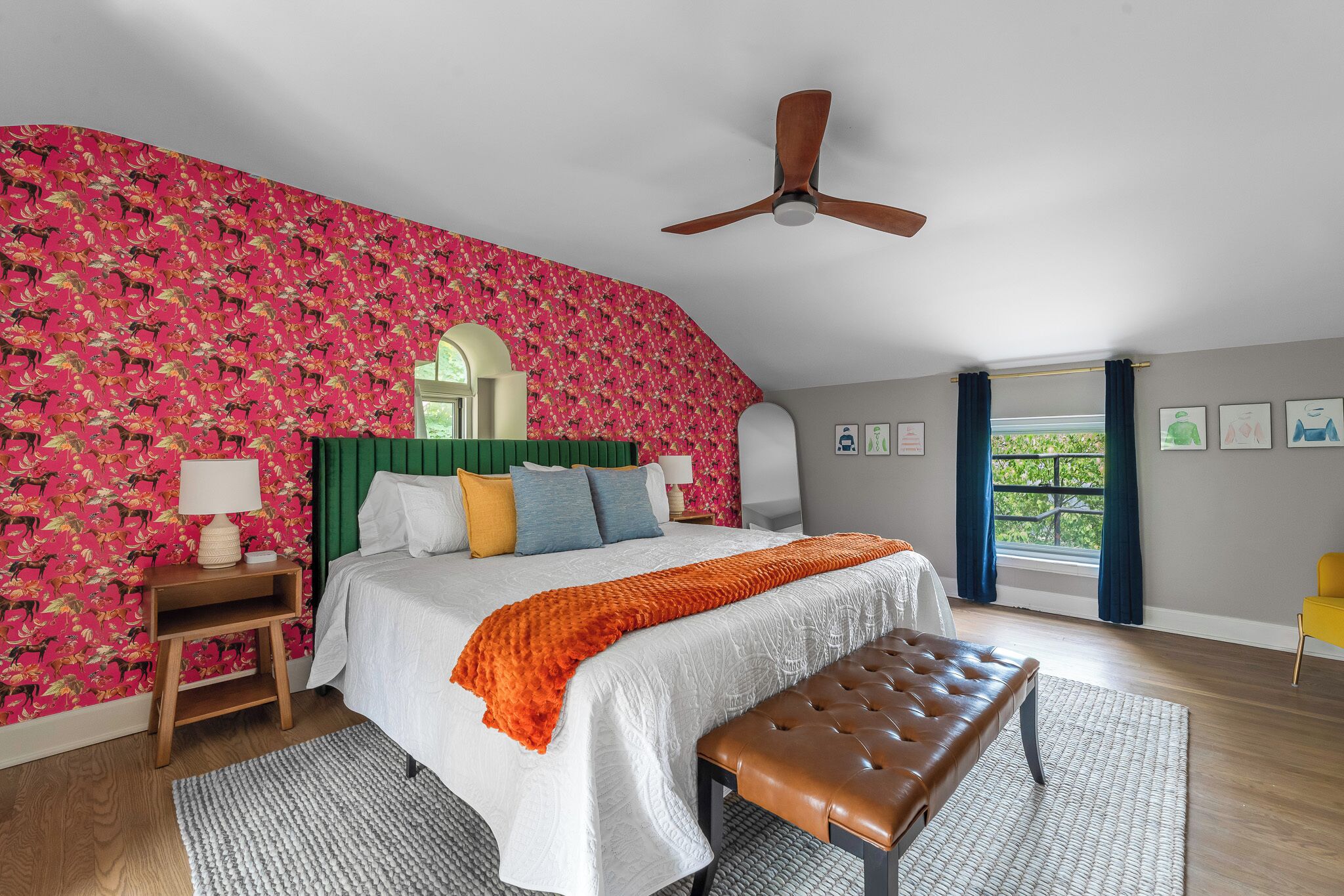 3 chambres, fer et planche à repasser, lit parapluie, Wi-Fi gratuit