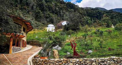 Bungalow en medio de la Cordillera Oriental de los Andes