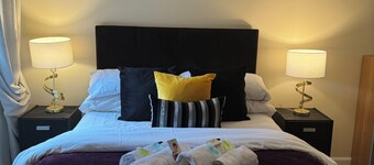 Cosy HLA king court 3 