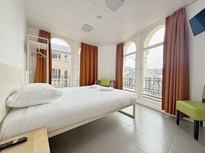 ห้องซูพีเรียดับเบิล | เตารีด/โต๊ะรีดผ้า, Wi-Fi ฟรี, ผ้าปูที่นอน