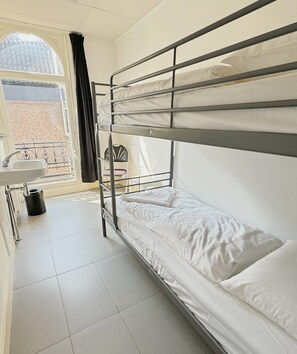 Economy Twin Room, Shared Bathroom | Iron/ironing board, free WiFi, bed sheets - CS Hotel (Amsterdam)