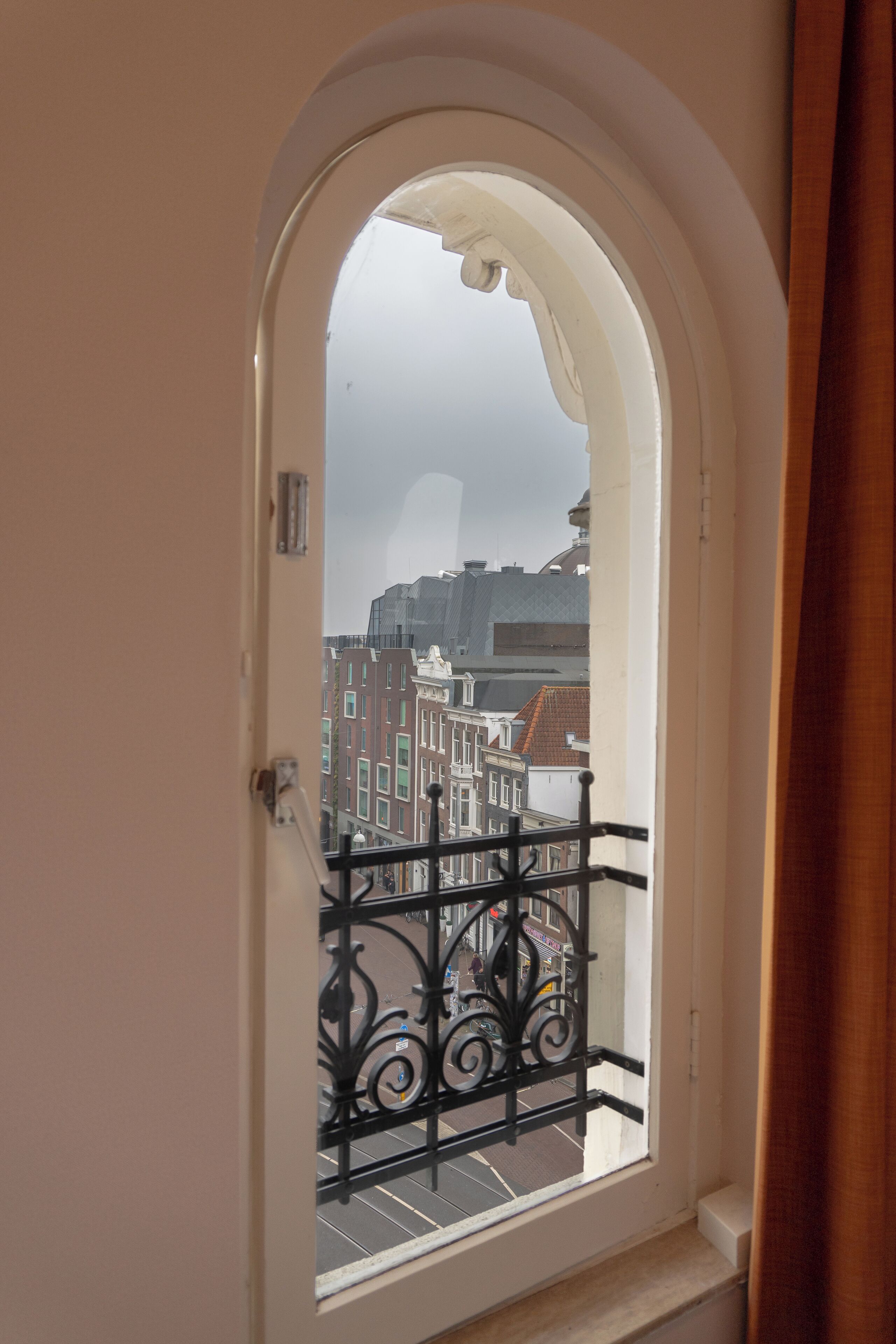 Economy Double Room, Shared Bathroom | Soundproofing, iron/ironing board, free WiFi, bed sheets