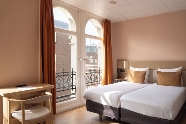 Tomannsrom – superior | Lydisolert, strykejern/-brett, wi-fi (inkludert) og sengetøy