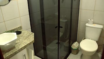 Dusche, Handtücher, Seife, Toilettenpapier