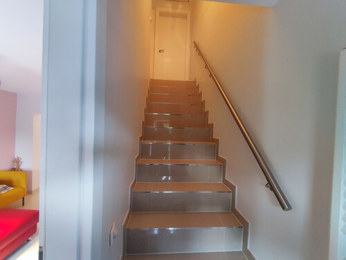 Charming bed & breakfast in serene Arlon with WiFi. Private room in our house. 