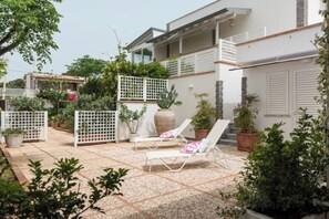 Terrace/patio - Villa Heima Libeccio (Isola delle Femmine)