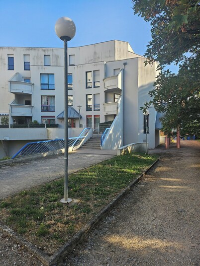Nuit Dijon Chambre