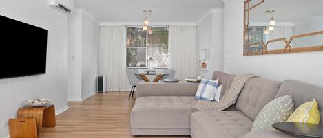 تلفزيون ذكي