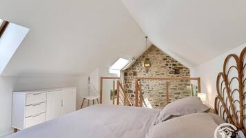 1 Schlafzimmer, BĂŒgeleisen/BĂŒgelbrett, kostenloses WLAN, BettwĂ€sche