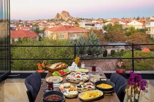 Luxury Room, Garden View | View from room