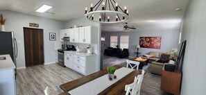 Interior - DRIP DROP INN - Stylish Hill Country Home in the Heart of Dripping Springs (Dripping Springs)