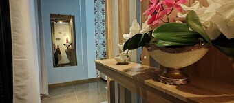 Nuevo, Amueblado, Céntrico, Shoppings a 3 min. CATARATAS a apenas 30km