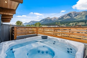 Bañera de hidromasaje exterior