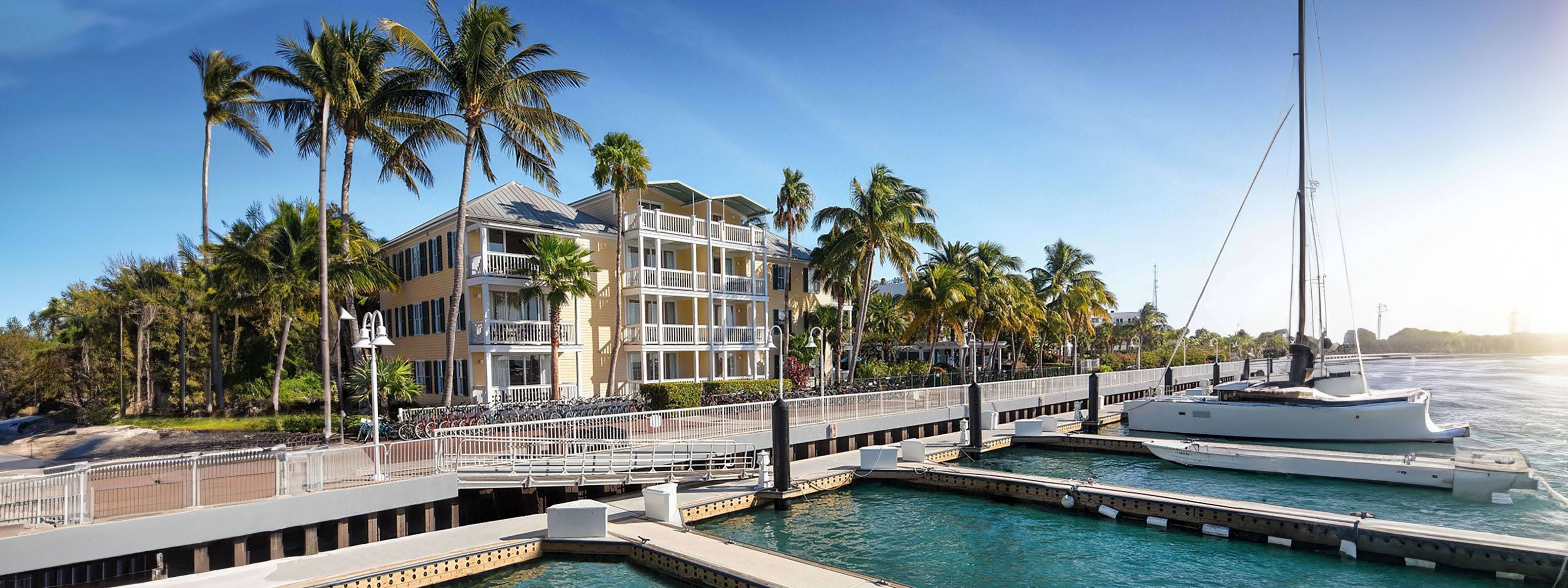 𝐅𝐢𝐧𝐝𝐢𝐧𝐠𝐌𝐞𝐢𝐥𝐢 Near Duval Street, Waterfront Sunset Harbor Resort. 2BR