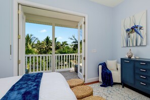 4 Schlafzimmer, Schreibtisch, Bügeleisen/Bügelbrett, Reisekinderbett