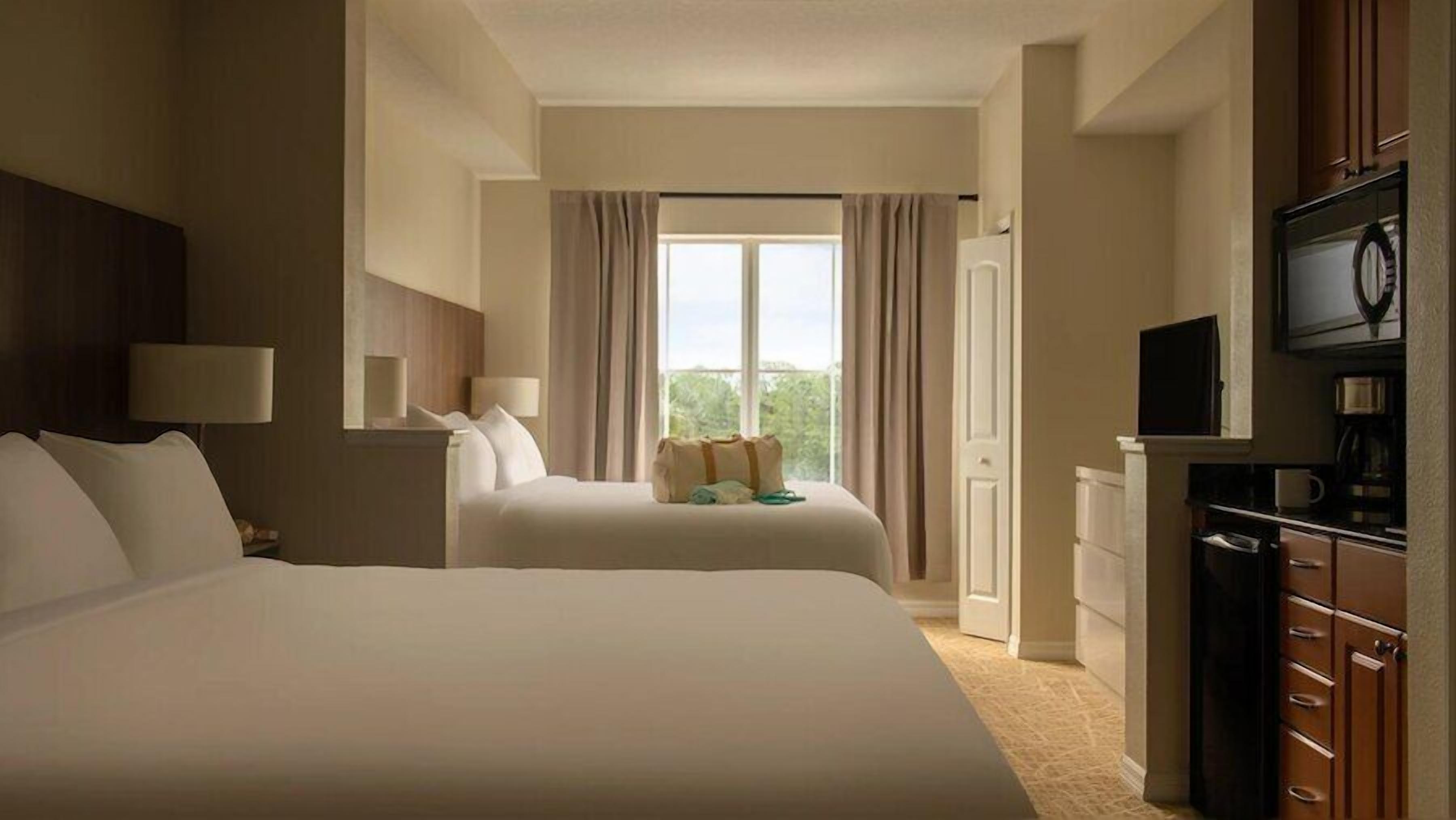 Deluxe Double Room | Desk, laptop workspace, iron/ironing board, free WiFi