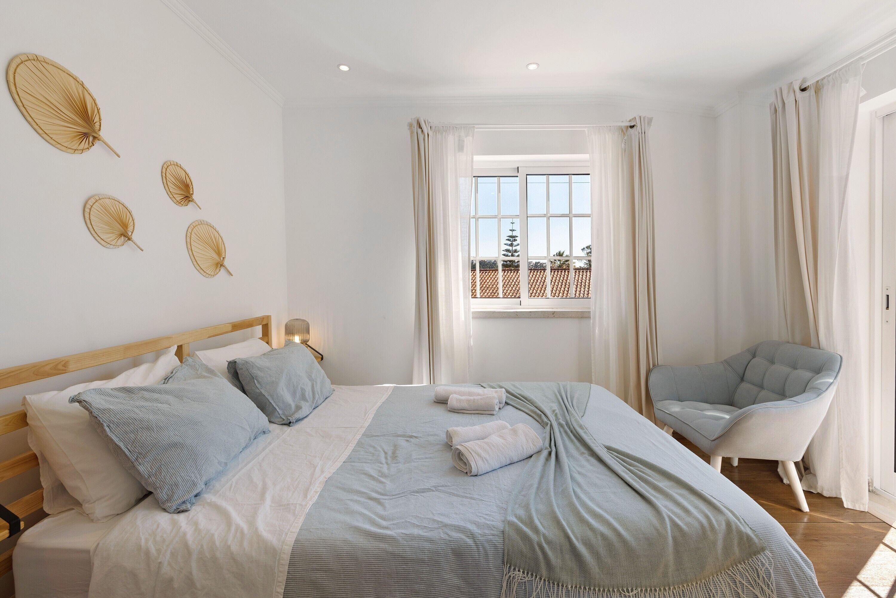 4 bedrooms, free WiFi, bed sheets