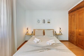4 chambres, accĂšs au Wi-Fi (inclus), literie fournie