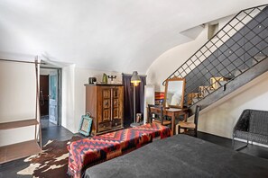 Interior - Studio Apartment 'Villa Cangiani - La Lavanda' with Mountain View and Wi-Fi (Massa Lubrense)