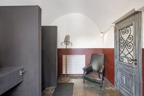 Interior - Studio Apartment 'Villa Cangiani - La Lavanda' with Mountain View and Wi-Fi (Massa Lubrense)