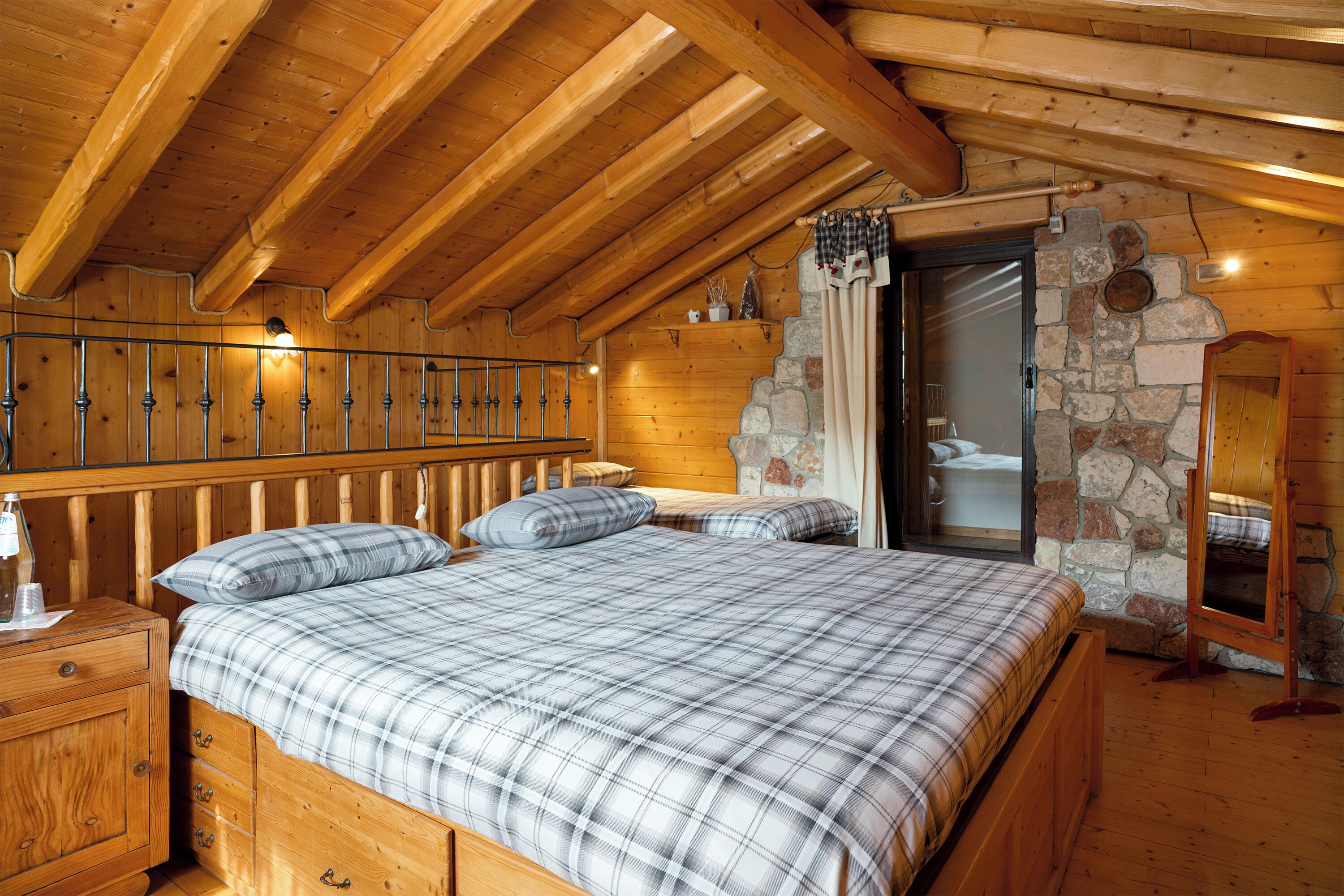 3 間睡房、免費 Wi-Fi、床單