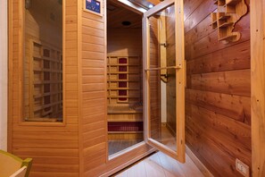 Sauna - Apartment 'Original' with Mountain View, Private Garden and Wi-Fi (Arsiè)