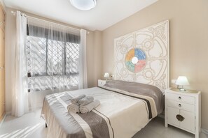 2 makuuhuonetta, silitysrauta/-lauta, ilmainen Wi-Fi, vuodevaatteet