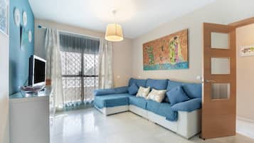 電視、乒乓球設施