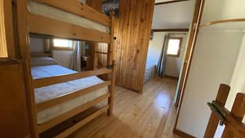 3 多间卧室、熨斗/熨衣板