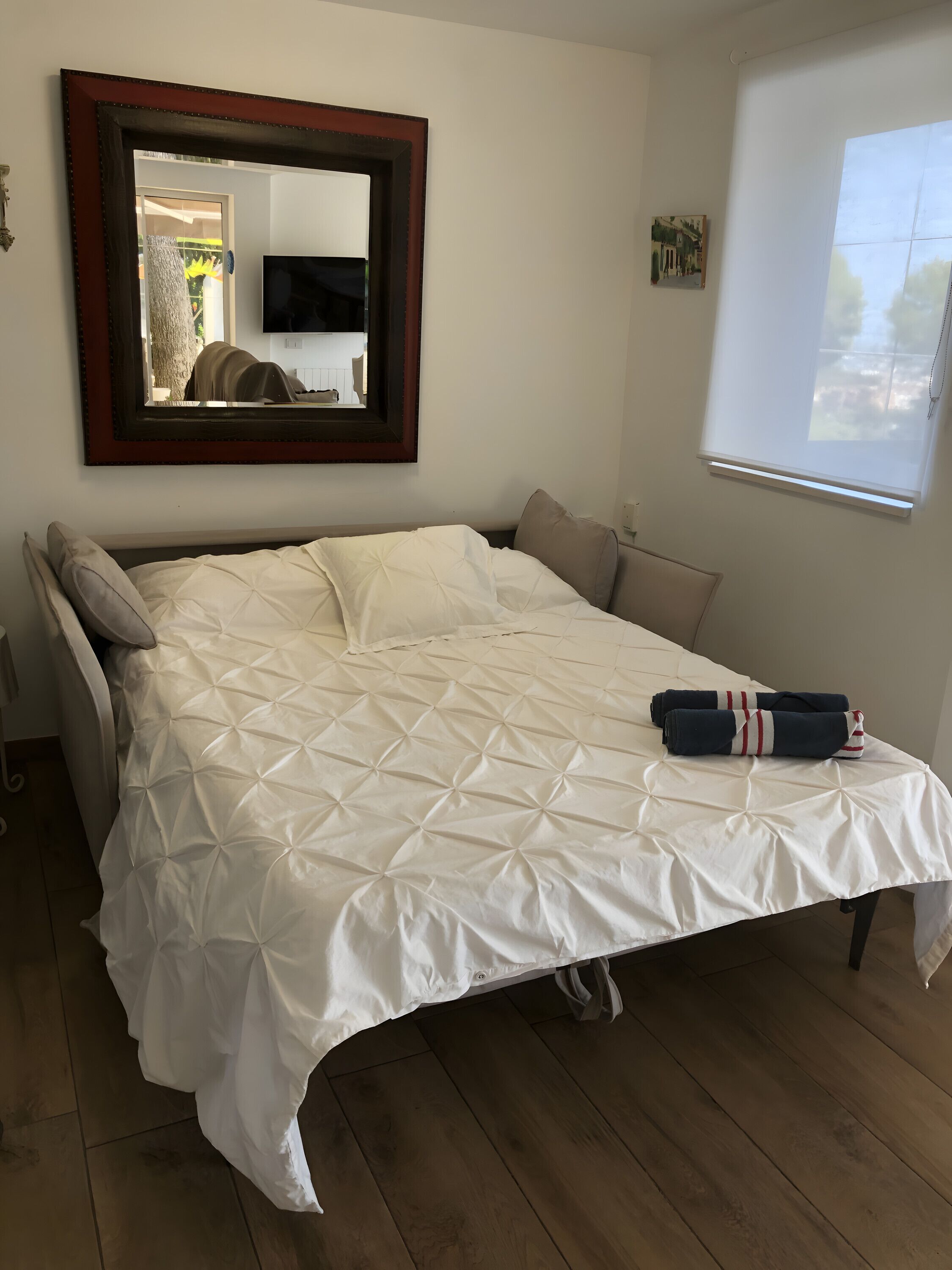 2 soverom, strykejern/-brett, wi-fi (inkludert) og sengetøy