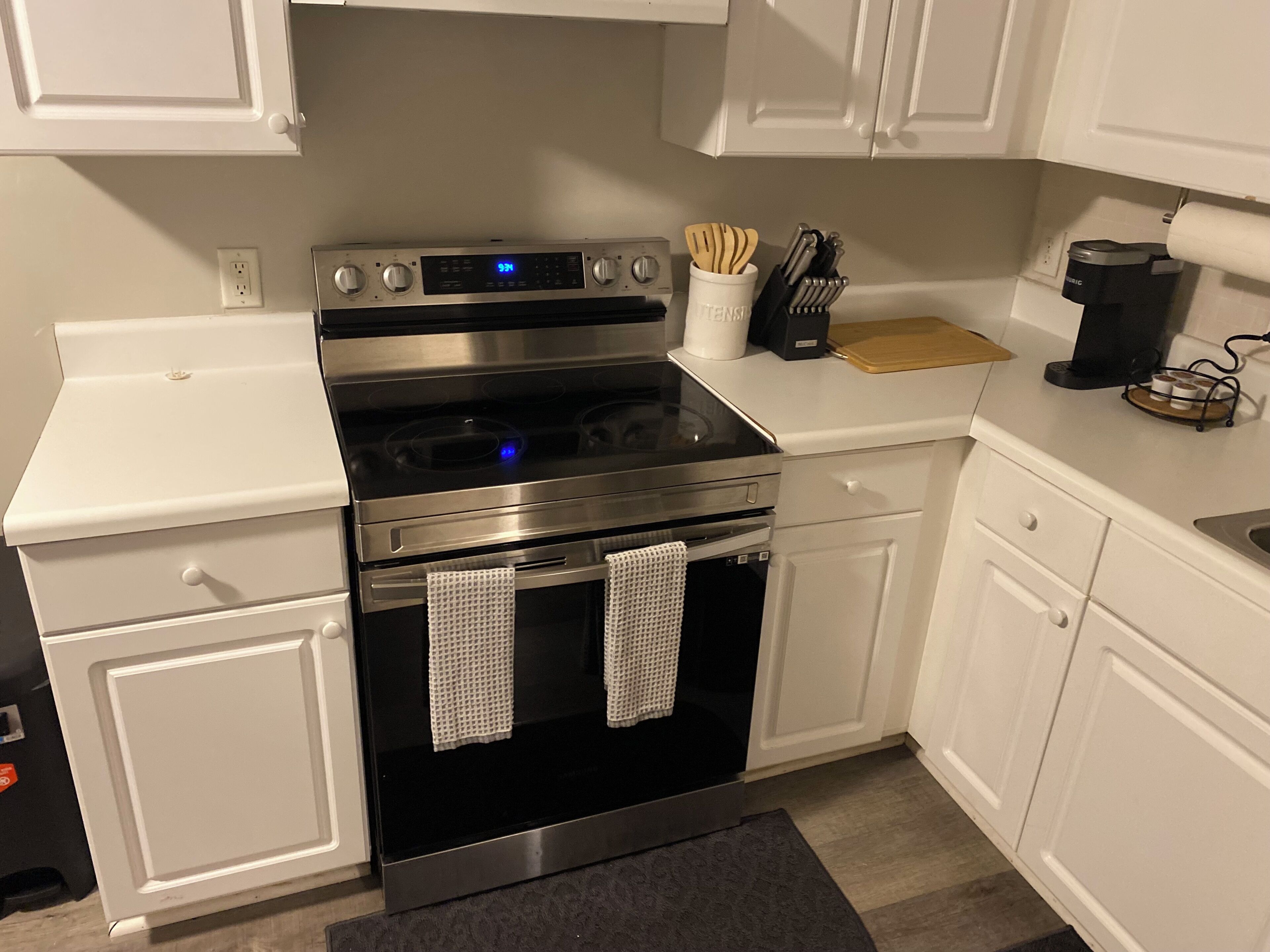 2BR/2.5ba Townhome in Walnut Creek Area