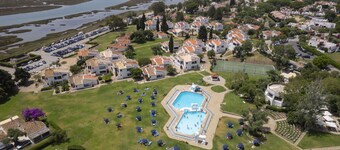 Pedras d’El Rei 352 by Hopstays | Ria Formosa