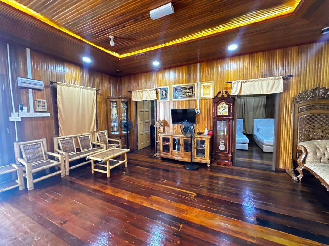 Family Chalet | Premium bedding, individually furnished, laptop workspace