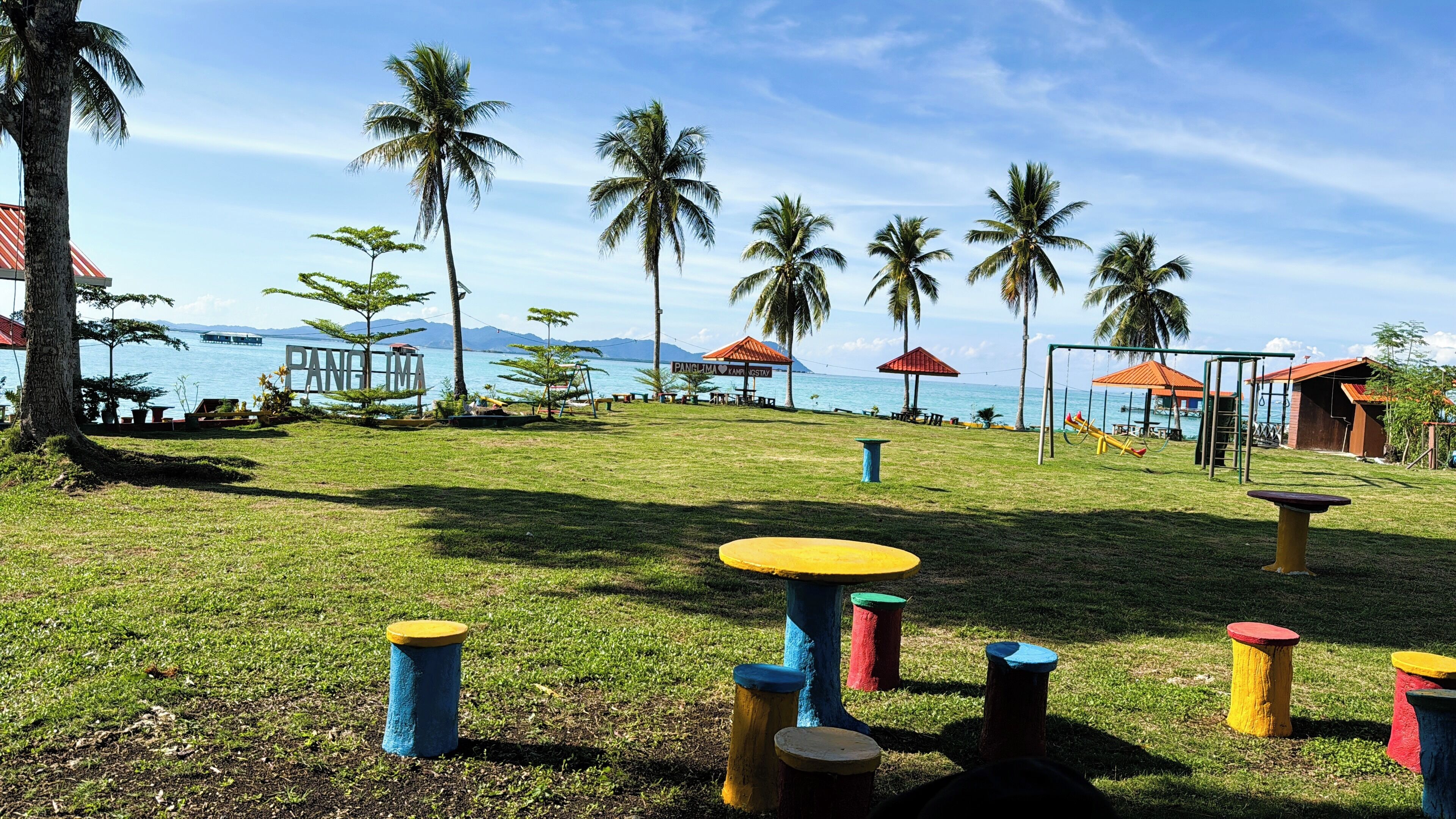 Mặt tiền nơi lưu trú